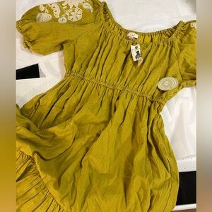 NWT Easel boho embroidered puff sleeve midi festival empire waist pockets Large